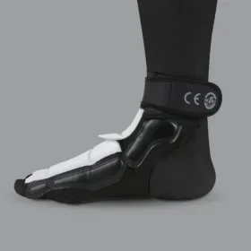 Mooto World Taekwondo (WT) Approved Foot Guard for martial arts sparring