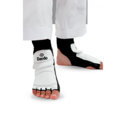 Daedo Taekwondo Kit
